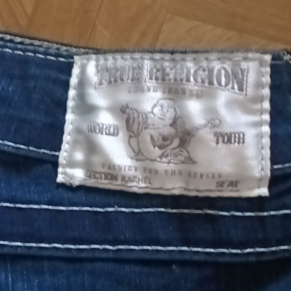 3pair True Religion Jeans and vest - Picture 2 of 7